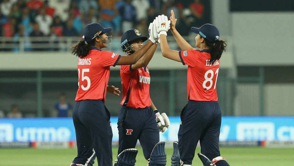 এশিয়ার ক্রিকেটে পিচ-ম্যাপ আর মিনিট-লেজার: ক্লান্তি যেখানে কৌশল, নার্ভ সেখানে গল্প