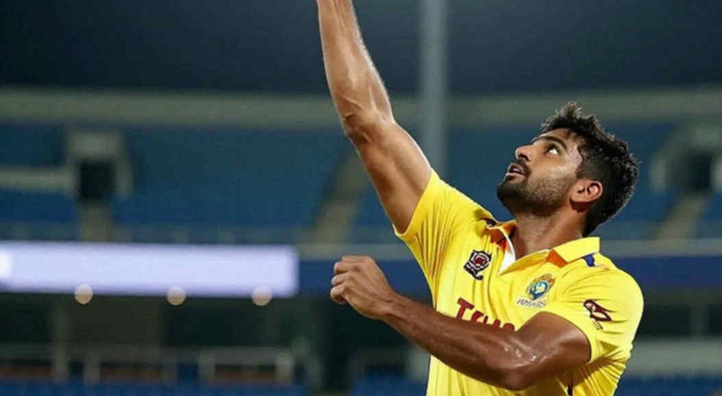 সাত জনের 'শ্রীলঙ্কা স্কোয়াড': হংকং সিক্সেসের আয়নায় জাতীয় দল বনাম প্রতিনিধি দলের ফাঁদ